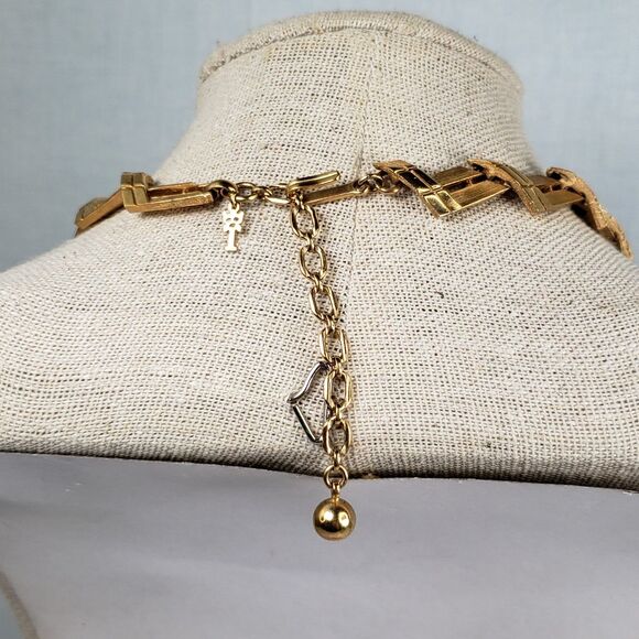 Vtg 1960s Crown Trifari Abstract Texture Brush Gold Plated 16" Choker Necklace - Picture 16 of 16